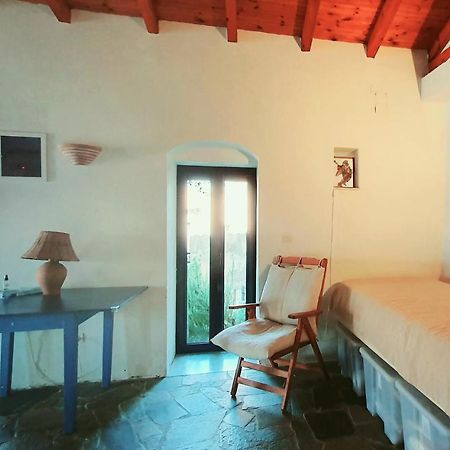 Traditional Hillside Cottage Gythio Esterno foto
